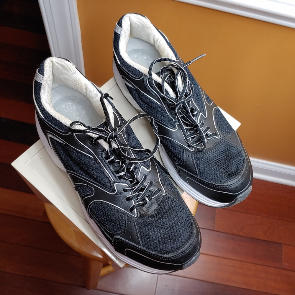 DANSKIN SHOES